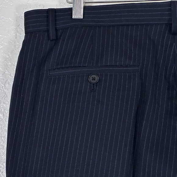 Calvin Klein Regular Fit 2pc. Navy Pinstripe Suit Men's Size Large/34x34 - Picture 11 of 13